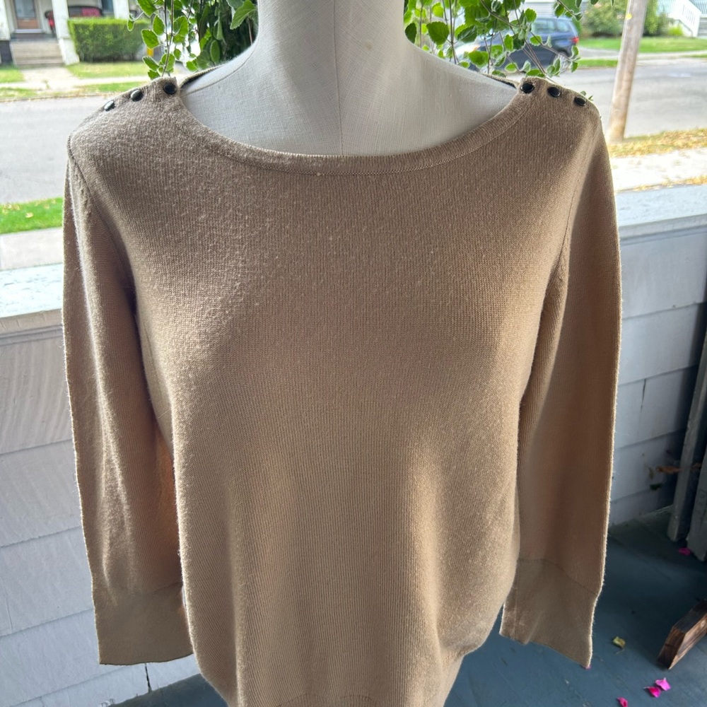 Women’s The Limited Scoop Neck Beige Sweater